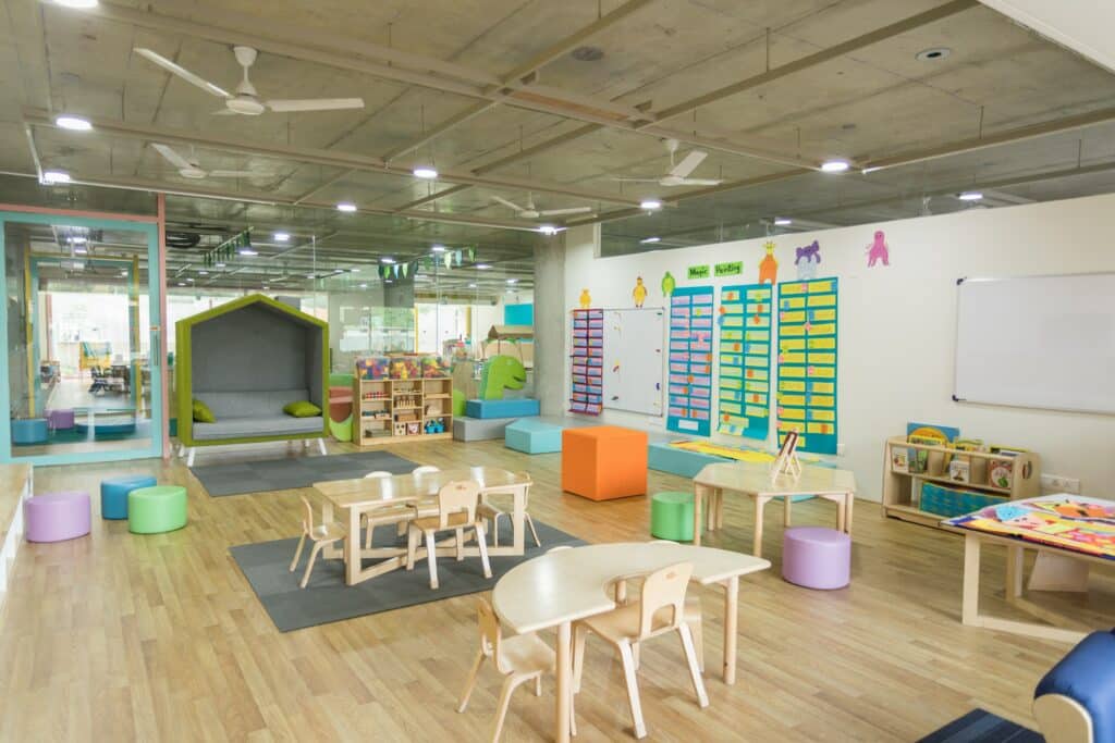 Photo of the inside of a colorful, bright Kindergarten classroom